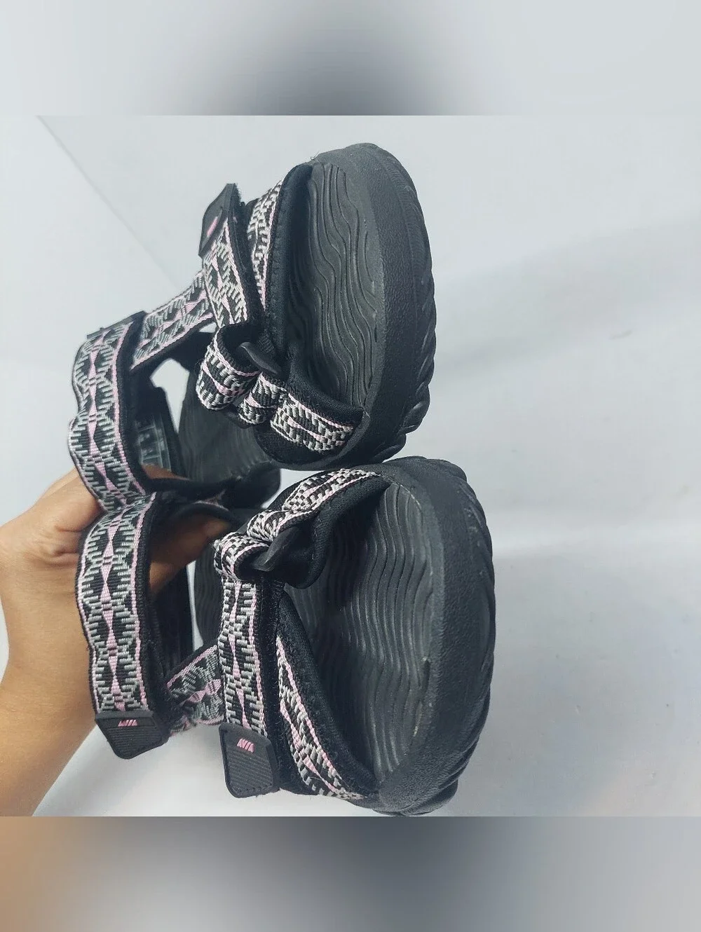 Avia Strappy Sandals Black Pink Geometric Design Adj Summer Shoes Womens Size 7